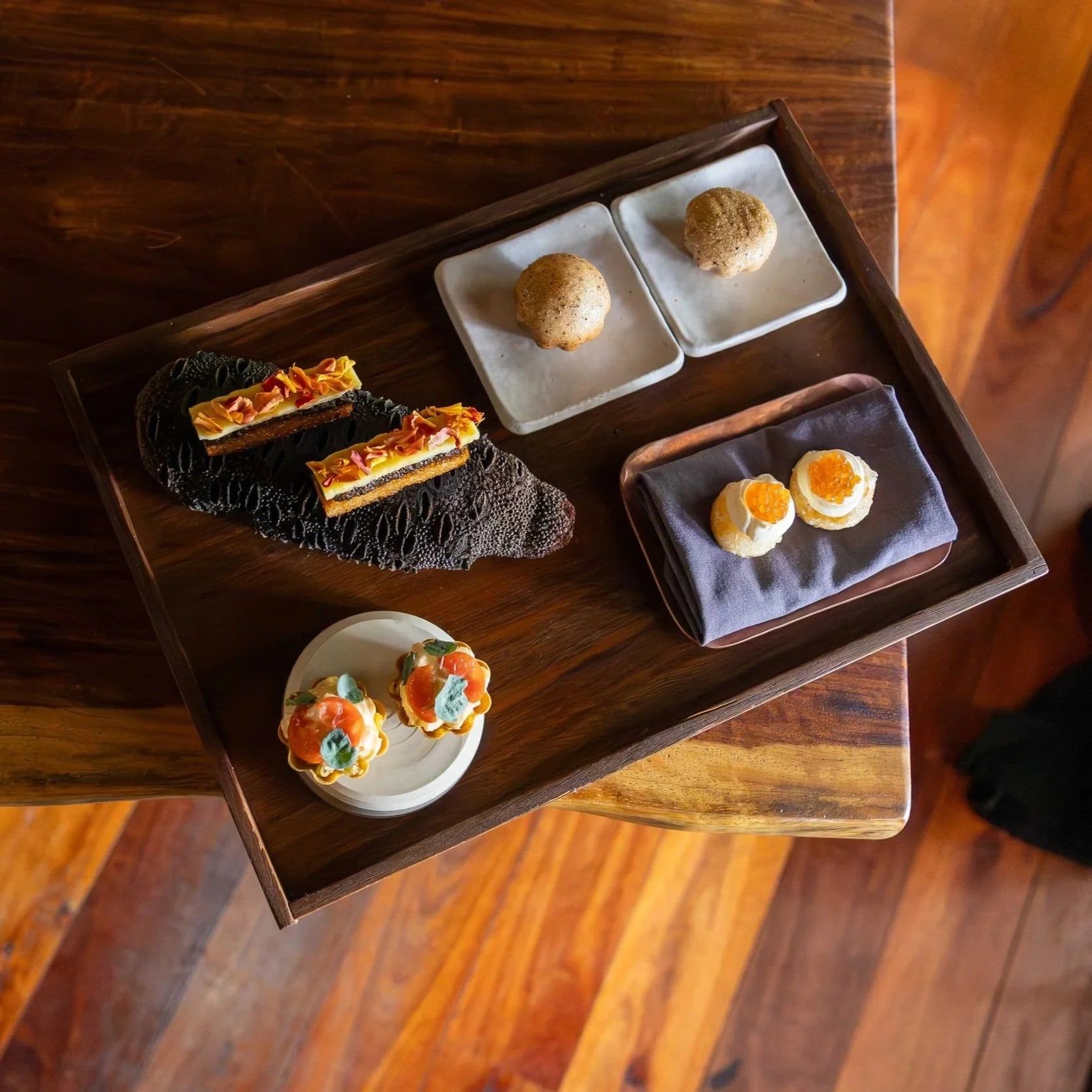 EXP. Restaurant — dishes, dining room and kitchen